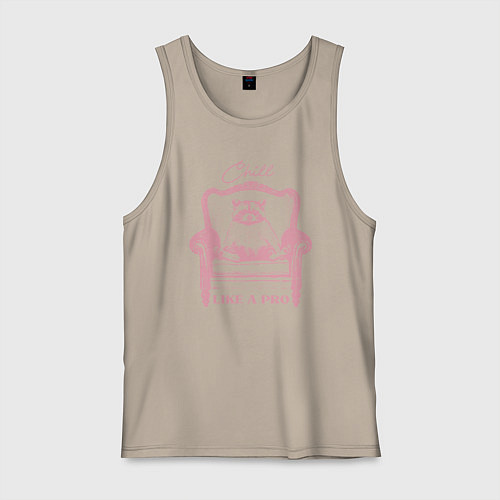 Мужская майка Енот чилит как про / Миндальный – фото 1