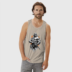 Майка мужская хлопок Античный воин с АК-47, цвет: миндальный — фото 2