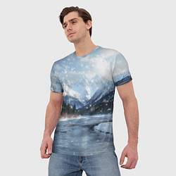 Футболка мужская Снежный горный пейзаж с елями и рекой, цвет: 3D-принт — фото 2