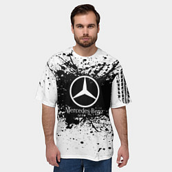 Футболка оверсайз мужская Mercedes-Benz: Black Spray, цвет: 3D-принт — фото 2
