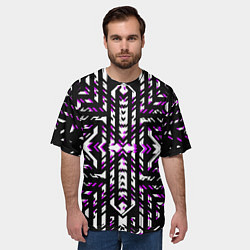 Футболка оверсайз мужская Чёрно-фиолетовые диагональные полосы на белом фоне, цвет: 3D-принт — фото 2