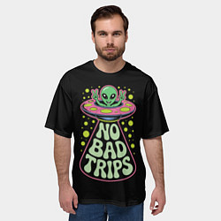 Футболка оверсайз мужская Пришелец в летающей тарелке НЛО, цвет: 3D-принт — фото 2