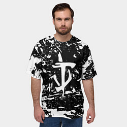 Футболка оверсайз мужская Doom краски белые штрихи, цвет: 3D-принт — фото 2