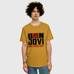 Футболка оверсайз мужская Bon Jovi: Nice day, цвет: горчичный — фото 2