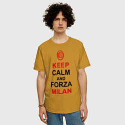 Футболка оверсайз мужская Keep Calm & Forza Milan, цвет: горчичный — фото 2