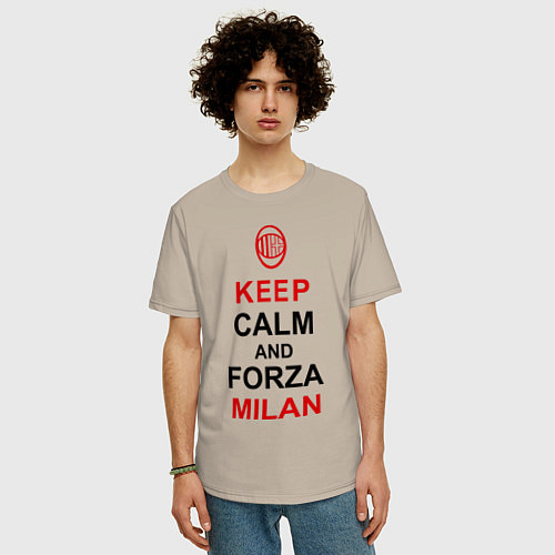 Мужская футболка оверсайз Keep Calm & Forza Milan / Миндальный – фото 3