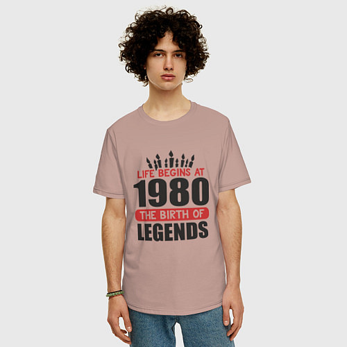 Мужская футболка оверсайз 1980 - рождение легенды / Пыльно-розовый – фото 3