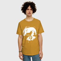 Футболка оверсайз мужская Полнолуние Корги, цвет: горчичный — фото 2