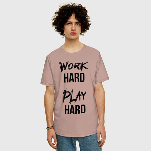 Мужская футболка оверсайз Work hard Play hard / Пыльно-розовый – фото 3