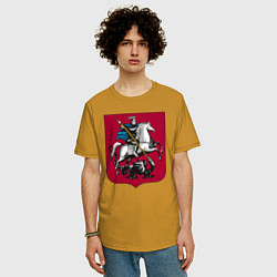 Футболка оверсайз мужская Георгий Победоносец - Герб, цвет: горчичный — фото 2