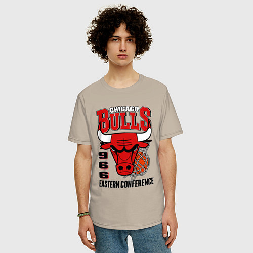 Мужская футболка оверсайз Chicago Bulls NBA / Миндальный – фото 3