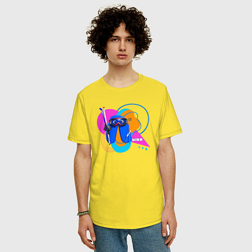 Мужская футболка оверсайз Лыжи из Буквогорода / Желтый – фото 3