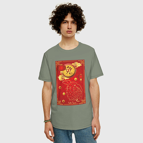 Мужская футболка оверсайз Китайский иероглиф и золотой кролик на красном / Авокадо – фото 3