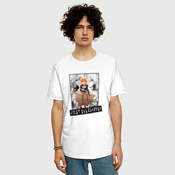 Футболка оверсайз мужская Вайолет Эвергарден на фоне манги, цвет: белый — фото 2