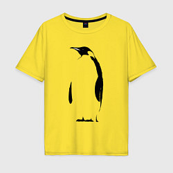 Мужская футболка оверсайз Пингвин стоит трафарет