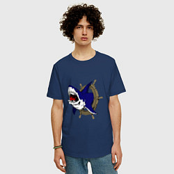Футболка оверсайз мужская Акула и штурвал, цвет: тёмно-синий — фото 2