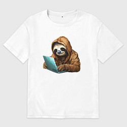 Мужская футболка оверсайз Ленивец за ноутбуком