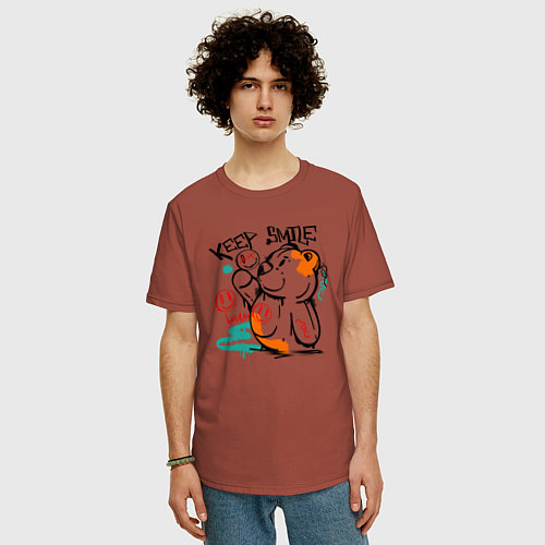 Мужская футболка оверсайз Продолжай улыбаться / Кирпичный – фото 3