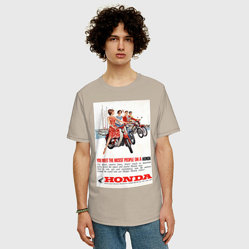 Мужская футболка оверсайз Honda мотоцикл / Миндальный – фото 3