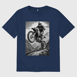 Мужская футболка оверсайз Мотоциклист в горах