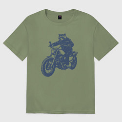 Мужская футболка оверсайз Енот байкер на мотоцикле на чоппере