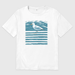 Мужская футболка оверсайз Играя с волнами-чайка у моря