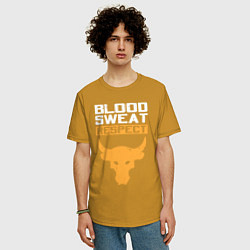 Футболка оверсайз мужская Blood sweet respect logo, цвет: горчичный — фото 2