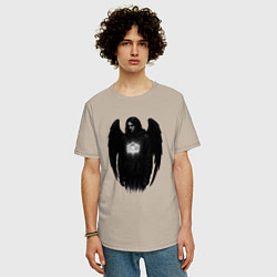 Футболка оверсайз мужская Bones с черными крыльями, цвет: миндальный — фото 2