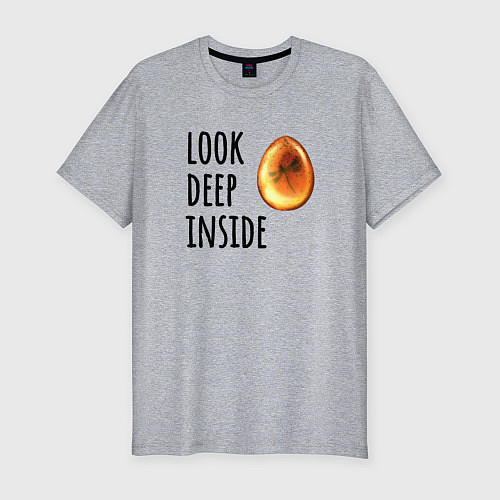 Мужская slim-футболка Look deep inside - стрекоза в янтаре / Меланж – фото 1