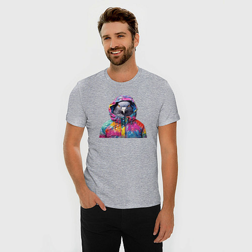 Мужская slim-футболка Голубь в яркой куртке / Меланж – фото 3