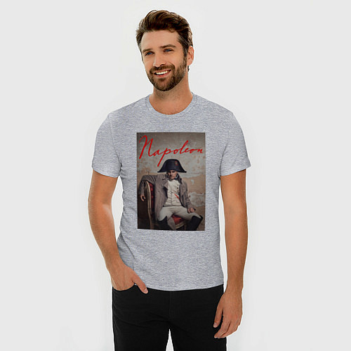 Мужская slim-футболка Наполеон на стуле / Меланж – фото 3
