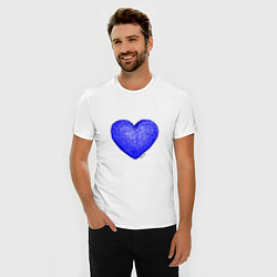 Футболка slim-fit Синее сердце нарисованное карандашами, цвет: белый — фото 2