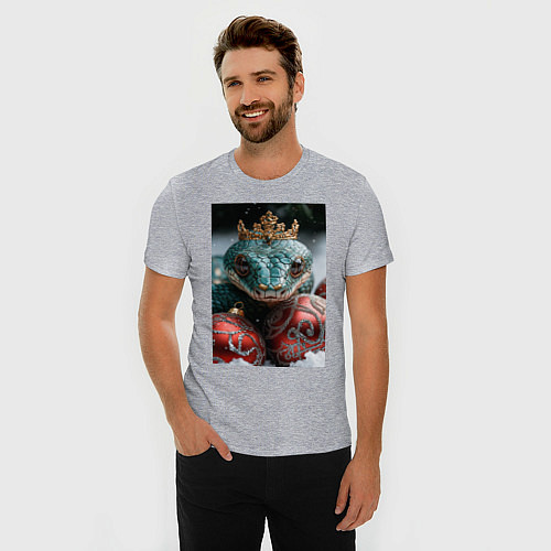 Мужская slim-футболка Новогодняя змея королева / Меланж – фото 3