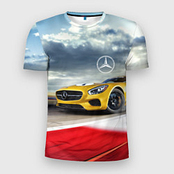 Мужская спорт-футболка Mercedes AMG V8 Biturbo на трассе