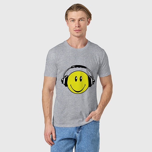 Мужская футболка Смайлик в наушниках / Меланж – фото 3
