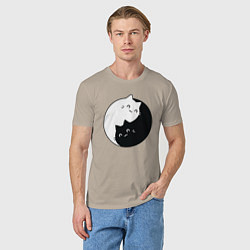 Футболка хлопковая мужская Инь Ян Котики, цвет: миндальный — фото 2