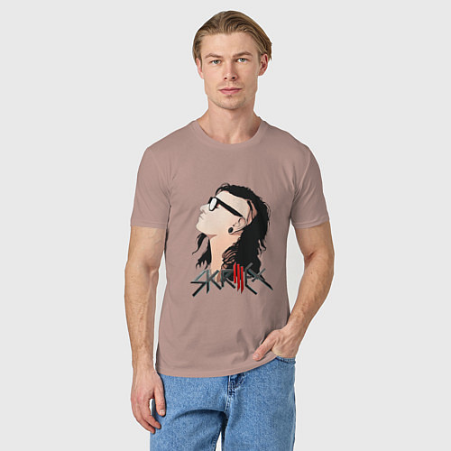 Мужская футболка Портрет Skrillex Скриллекс / Пыльно-розовый – фото 3