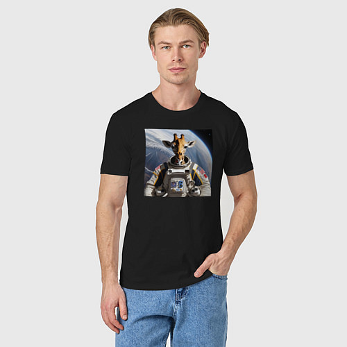 Мужская футболка Жираф астронавт / Черный – фото 3