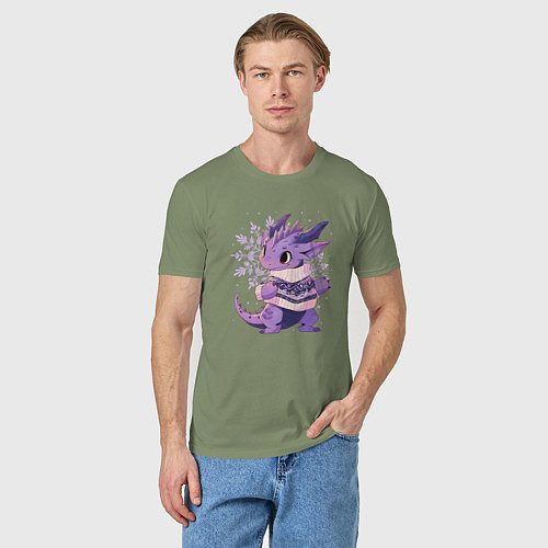 Мужская футболка Фиолетовый дракон в свитере / Авокадо – фото 3