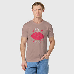Футболка хлопковая мужская Kiss me, цвет: пыльно-розовый — фото 2