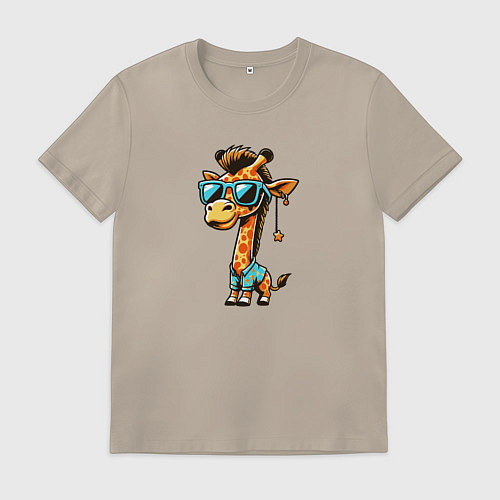 Мужская футболка Жираф в отпуске карикатура / Миндальный – фото 1