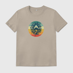 Футболка хлопковая мужская Акула в волнах на фоне полосок, цвет: миндальный