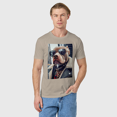 Мужская футболка Чувак питбуль в тёмных очках / Миндальный – фото 3