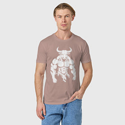 Футболка хлопковая мужская Мускулистый минотавр, цвет: пыльно-розовый — фото 2