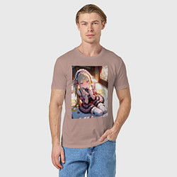 Футболка хлопковая мужская Смущение цундере-лоли, цвет: пыльно-розовый — фото 2