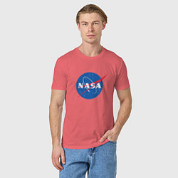 Футболка хлопковая мужская NASA: Logo, цвет: коралловый — фото 2