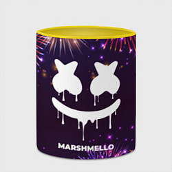 Кружка 3D Праздничный Marshmello, цвет: 3D-белый + желтый — фото 2