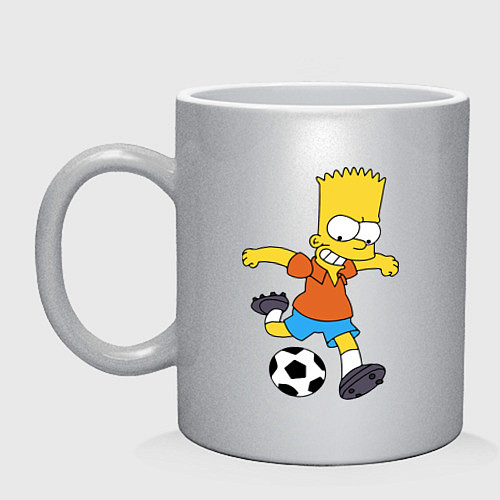 Кружка Барт Симпсон бьёт по футбольному мячу / Серебряный – фото 1