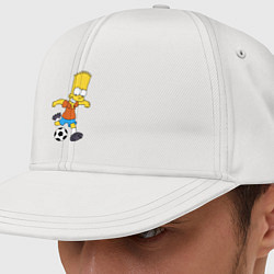 Кепка-снепбек Барт Симпсон бьёт по футбольному мячу, цвет: белый