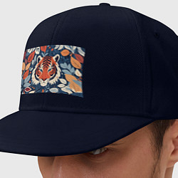 Кепка-снепбек Тигр яркие контрасты, цвет: тёмно-синий